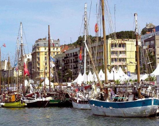 « L'Escale Du Port » 400M De La Plage, 50M Du Centre Ville Boulogne-sur-Mer Ngoại thất bức ảnh